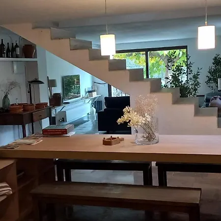 A Country And Vineyard Retreat San Martin Sarroca